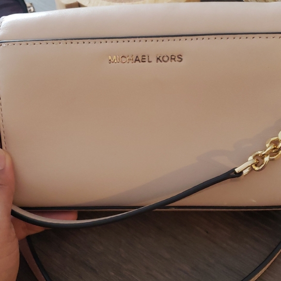 Michael Kors Mini cross bag - Picture 6 of 6